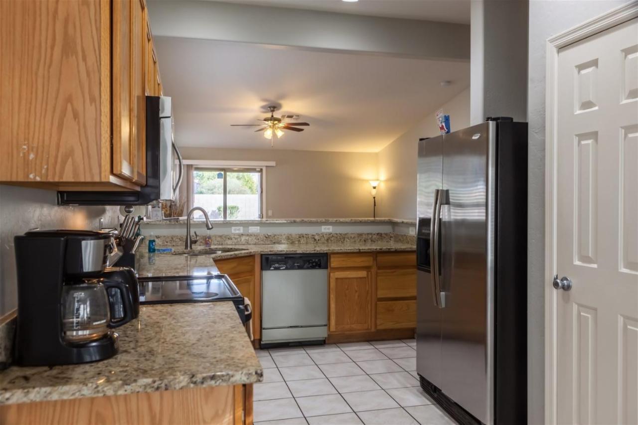 Cozy House Near Stadium With Pool Heater, Bbq Avondale Extérieur photo